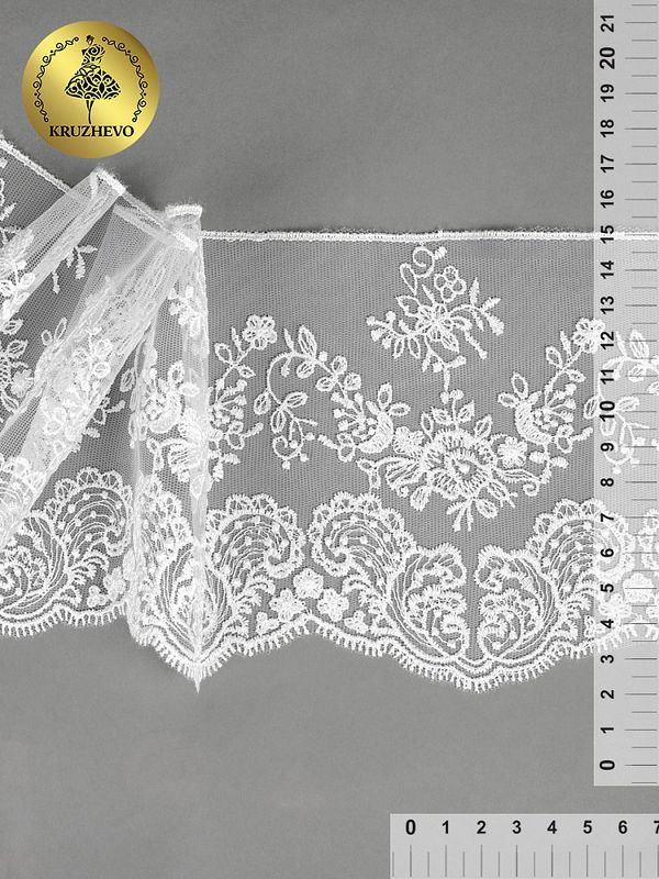 Кружево на сетке 130 мм / 9 метров, TR.BL.40466, белый