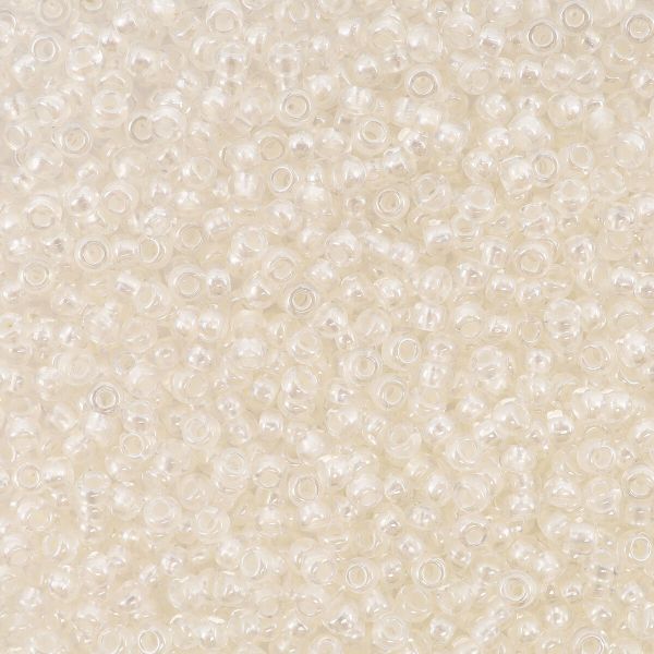 Бисер Preciosa прозрачный с перламутр. цвет.центром 10/0 (2.3 мм), круг.отв, 50 г, (382PI)