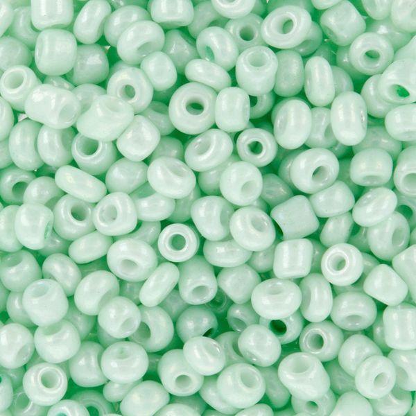 Бисер Zlatka 11/0 (2.1 мм), 100 г (10х10 г), №0973 св.зеленый, GR