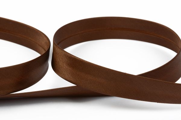 Косая бейка атласная 15 мм / 132±1 метра, 075 какао, Gamma GK-15P