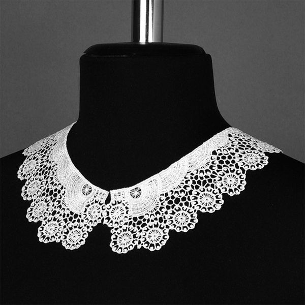 Пришивной кружевной воротник гипюр арт.TR.12599 21х6см цв.01 белый уп.50 комп, Kruzhevo