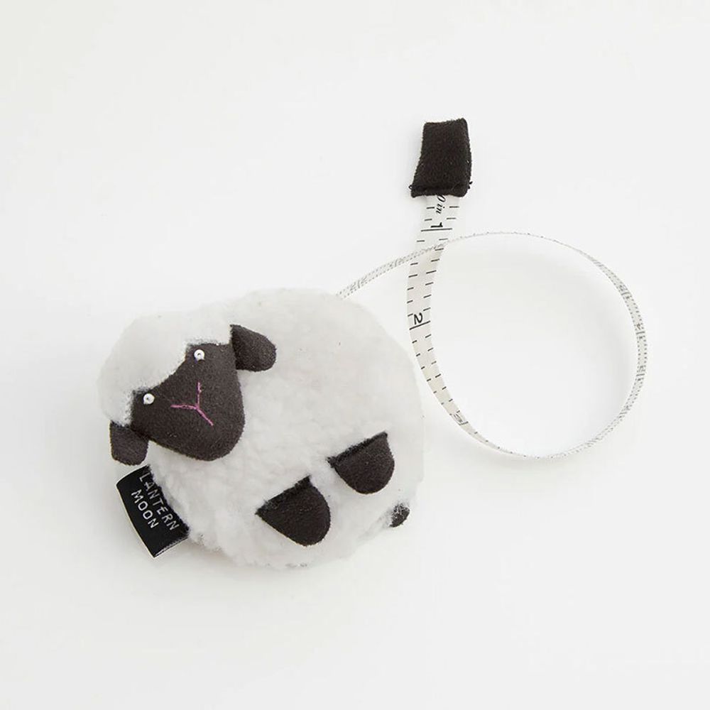 Рулетка Knit Pro Lantern Moon Овечка с сантиметровой и дюймовой шкалой, длина 150см, 350632