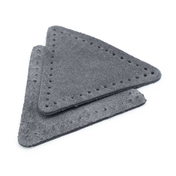 Заплатки пришивные из замши, треугольник равносторонний 6см с перфорацией, 2 шт, 100% кожа, 26 серый, 59116