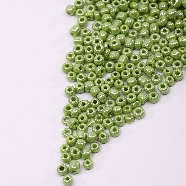 Бисер Magic4Hobby 6/0 (4.1 мм), 450 г, цв. 124, арт. OL.6/0