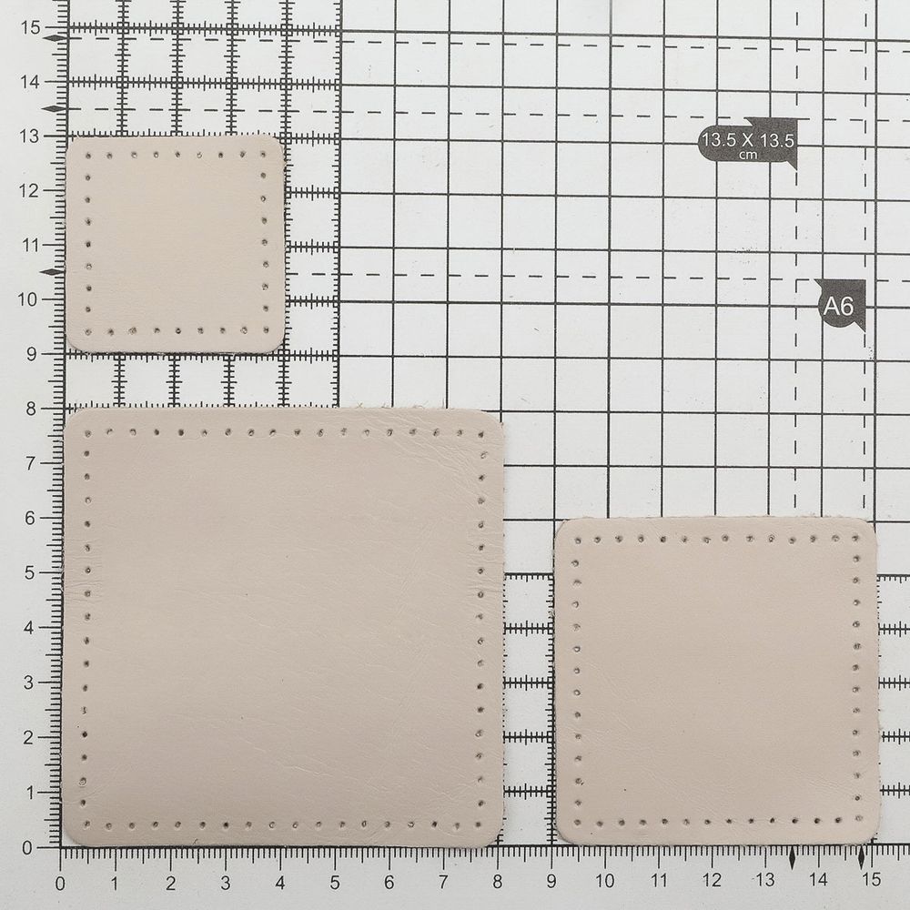 Набор заплаток пришивных из кожи, квадрат 4см, 6см и 8см, с перфорацией, 3 шт, 100% кожа (06 бежевый), 9402