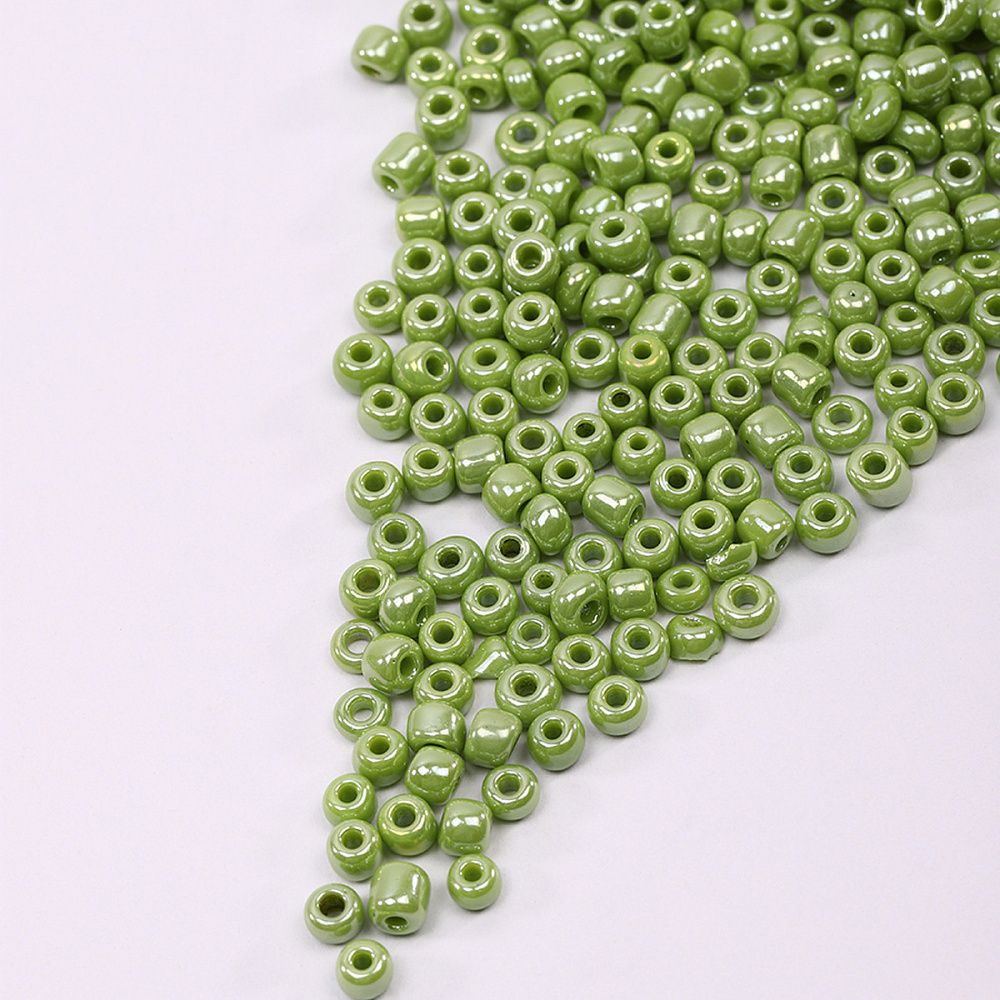 Бисер Magic4Hobby 6/0 (4.1 мм), 450 г, цв. 124, арт. OL.6/0