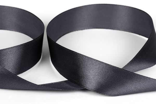 Лента атласная 1-сторонняя 25.0 мм / 33±2 метра, №519L(18-4004) т.серый, Gamma