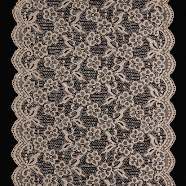 Кружево бельевое эластичное 400 мм / 13.72 м, цв. C180 телесный