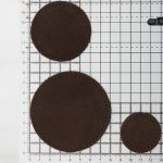 Набор заплаток пришивных из замши, круг ⌀4см, 6см и 8см, с перфорацией, 3 шт, 100% кожа (21 темно-коричневый), 59401