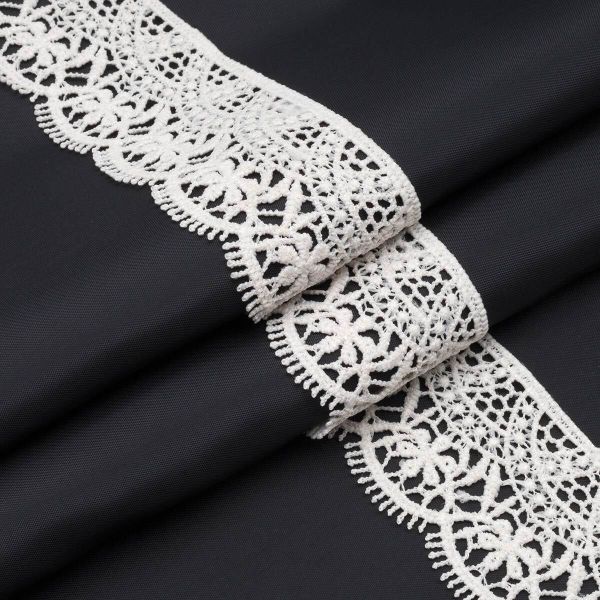 Кружево гипюр (плетёное) 45 мм / 9.14 метров, матовое 571 молочный