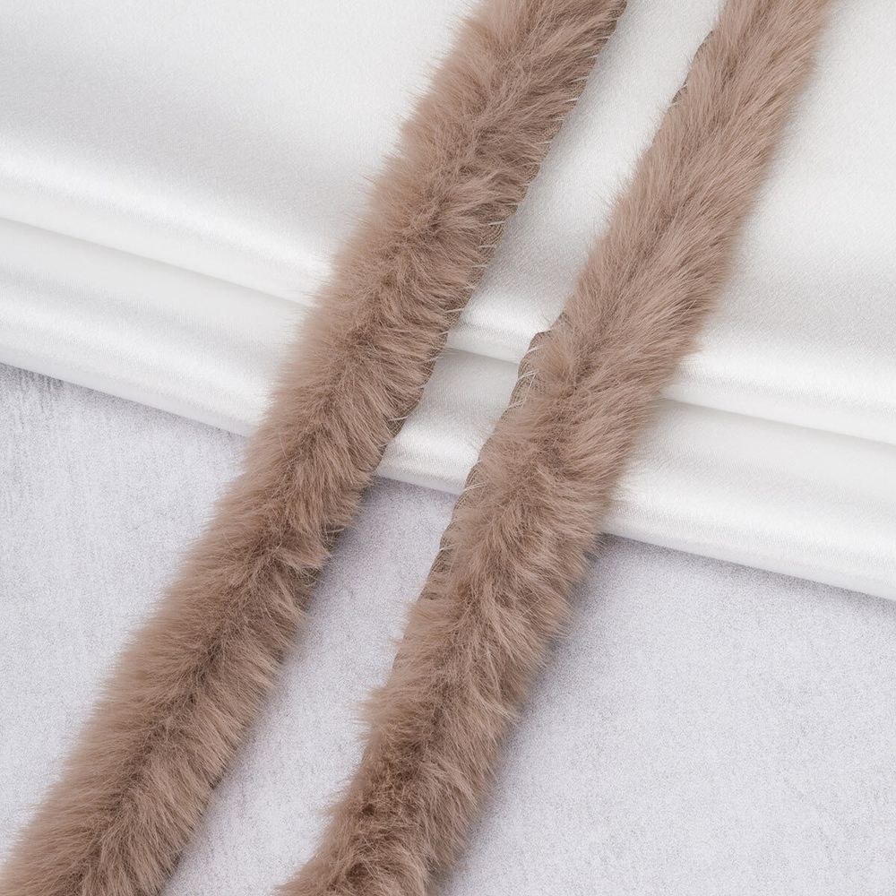 Кант декоративный меховой 15 мм / 50 метров, 08 бежевый, 3Al235