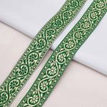 Лента (тесьма) жаккардовая 32.0 мм / 25±1 метров, с метанитом рис. 9819, зеленый/золото, С3104Г17