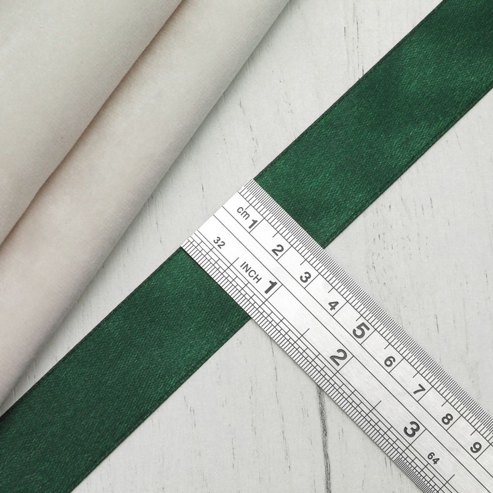 Лента атласная 1-сторонняя 25.0 мм / 22.86±1 метров, 126 т.зеленый, Globus