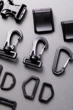 Карабин пластик с металлической застежкой 55х35 мм, 50 шт, черный, Gamma GHB018