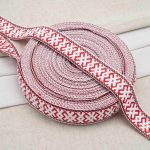 Лента для поясов 38 мм / 25 метров, рис. 9852, белый/красный/черный, С3822Г17