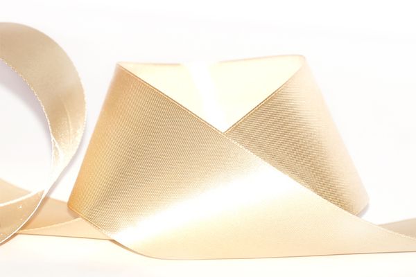 Лента атласная 1-сторонняя 50.0 мм / 33±2 метра, 006 св.персиковый, Gamma