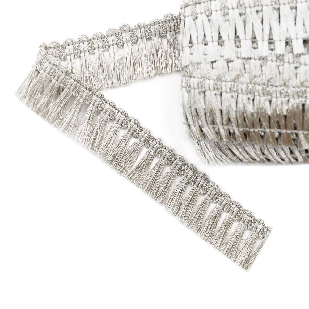 Бахрома отделочная 28.0 мм / 25 метров, металлизированная, цв.серебро 1123