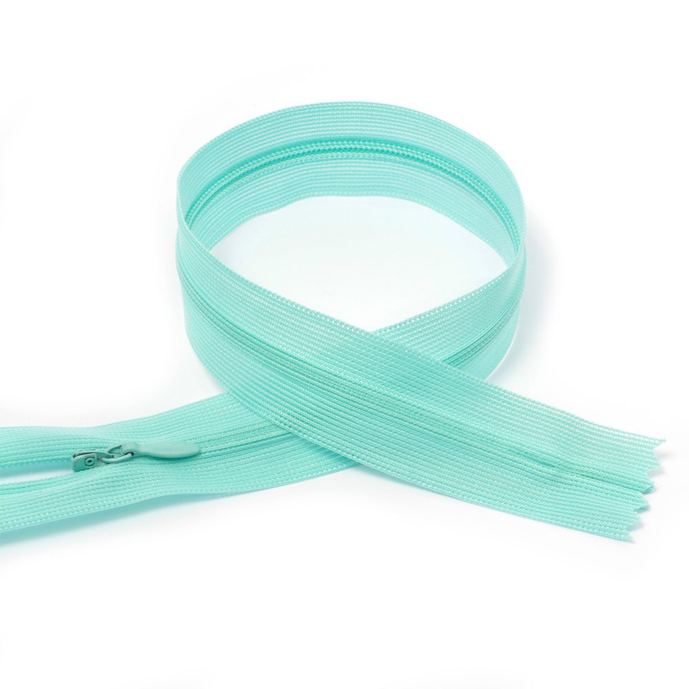 Молния потайная (скрытая) Т3 (3 мм) 1 зам., н/раз., 20 см, цв.F201 бирюзовый уп.50 шт Молния потайная (скрытая) Т3 (3 мм) 1 зам., н/раз., 20 см, цв.F201 бирюзовый уп.50 шт