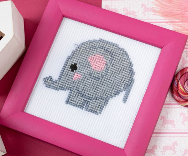 Набор для вышивания нитками Klart, Детские истории. Слонёнок, 11х12 см