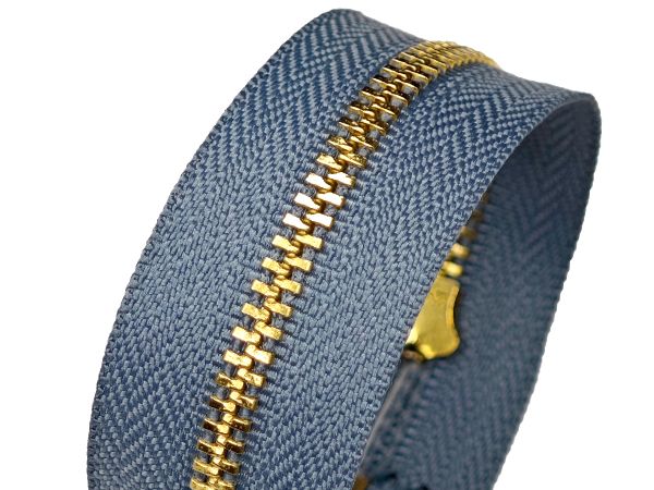 Молния металл (цв.SBS) джинсовая Т4 (4 мм) 1 зам., н/раз., 20 см, S-311 серо-голубой (звено: золото), уп.100 шт