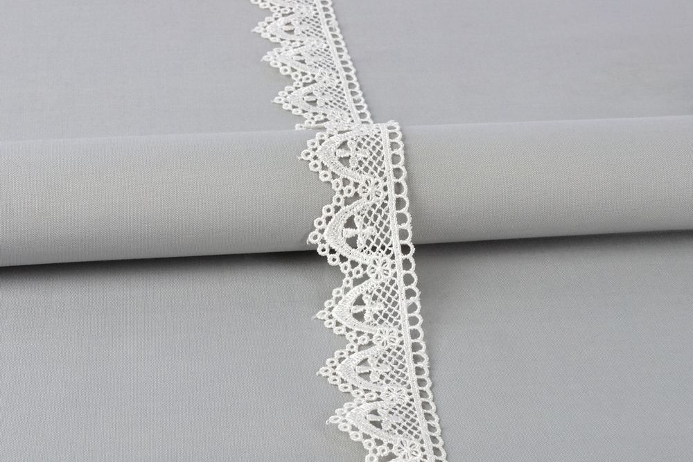 Кружево гипюр (плетёное) 35 мм / 10 м, GP003CR кремовый, Gamma GGM-3503