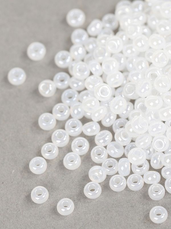 Бисер Preciosa 10/0 (2.3 мм), 50 г (10х5 г), цв. 57102