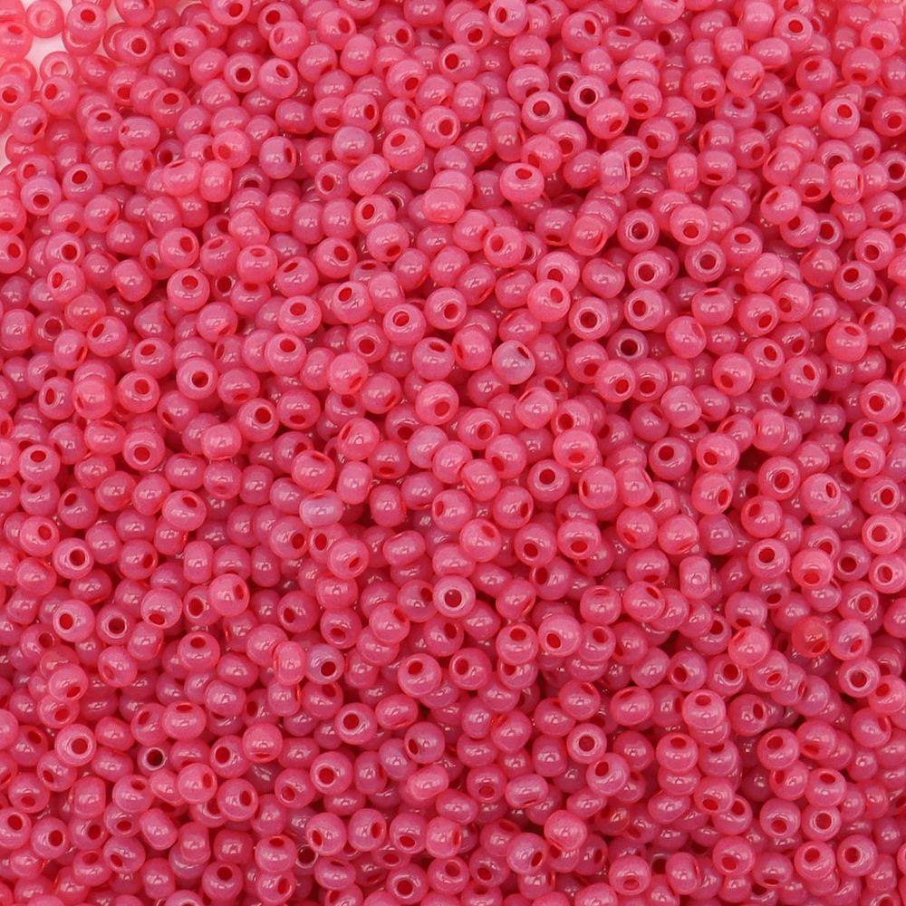 Бисер Preciosa 10/0 (2.3 мм), 500 г, эффект алебастра, круг.отв., (17899) 331-19001-10/0