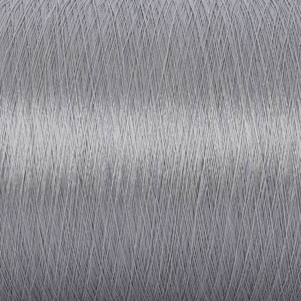 Нитки некрученые бондированные Gutermann Skala 360, 5000м, 749591, 038 светло-серый, 1 катушка