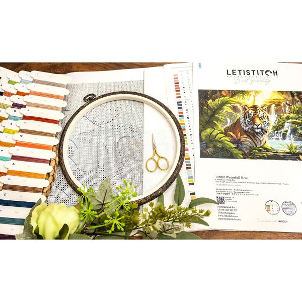 Набор для вышивания нитками LetiStitch L9900, Отдых у водопада 40х27см