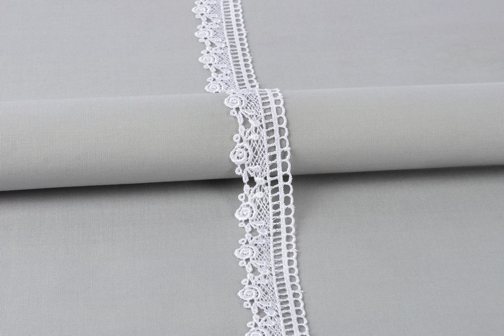 Кружево гипюр (плетёное) 30 мм, / 10±0.2 метра, GP001WH белый, Gamma GGM-3003 Кружево гипюр (плетёное) 30 мм, / 10±0.2 метра, GP001WH белый, Gamma GGM-3003