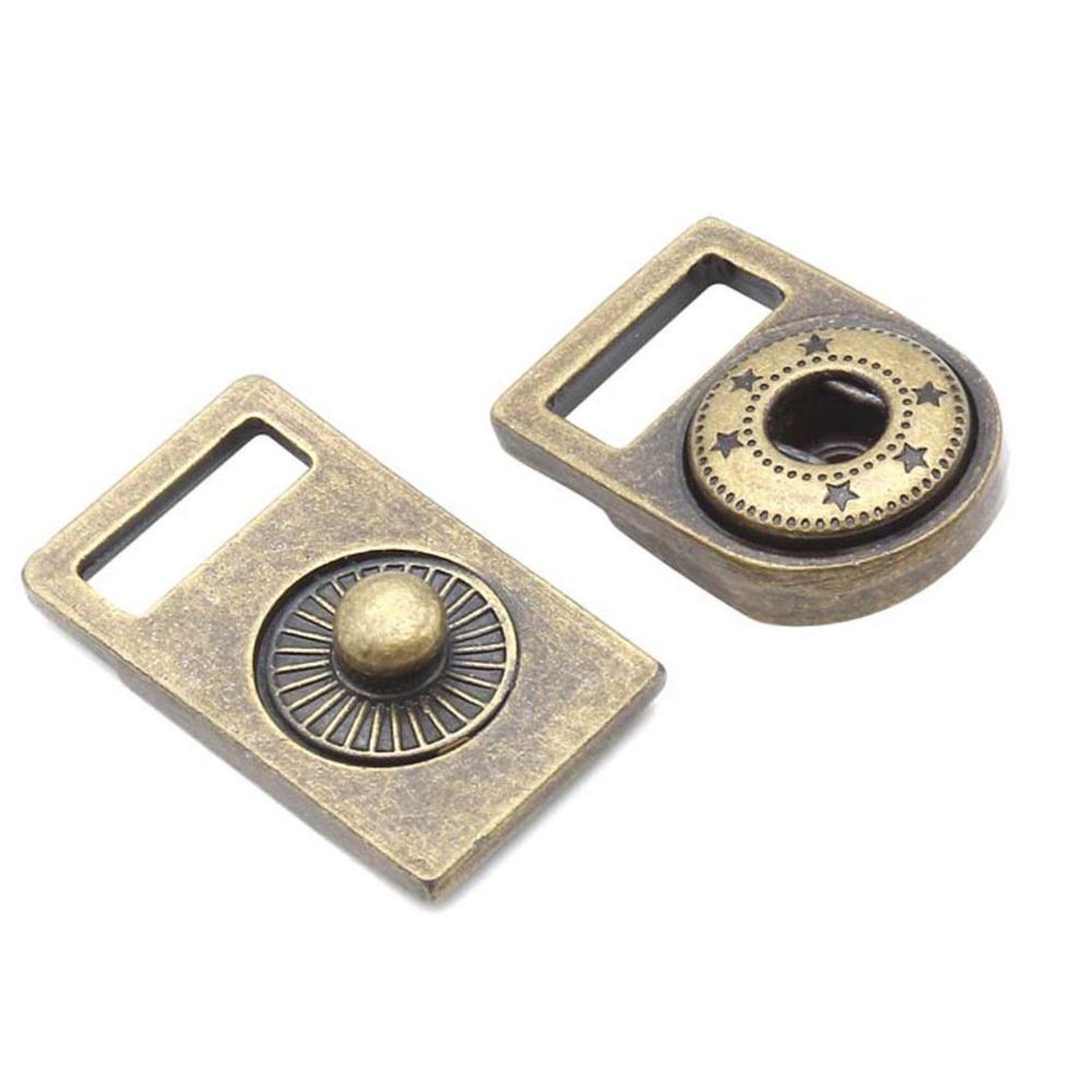 Застежка декоративная с кнопкой 10.5 мм латунь/цв. белый отстрочка мет, 4 шт