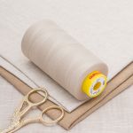 Нитка особо тонкая Gutermann Mara №150 (150/2), 5000 м, 713961, цв. 722 светло-бежевый, 1 катушка