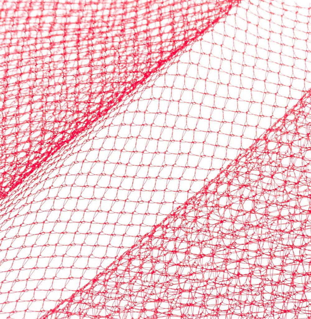 Фатин на шпульке средней жесткости, 100% нейлон, 150 мм, 09 красный, 22,86м, Gamma FTN/R