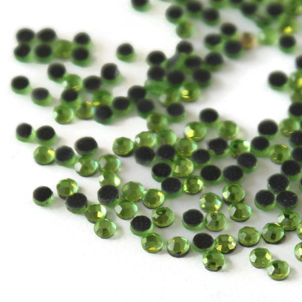 Стразы термоклеевые, 2мм, ss6, 432 шт/уп, Cristyle (214)