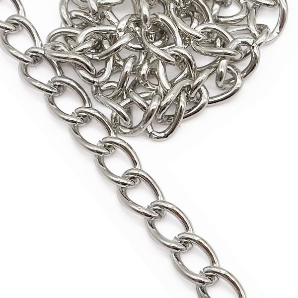 Цепь стальная 10,7х7,1х10м (никель), Y1611