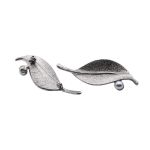 Брошь декоративная 20х60 мм, Pewter олово черный никель, 2 шт /TOS/