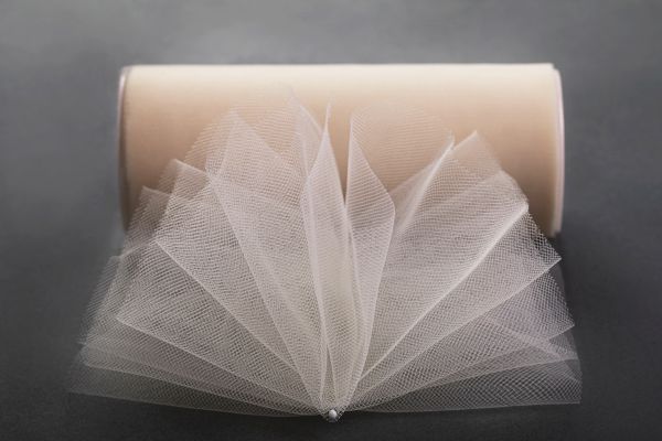 Фатин на шпульке средней жесткости, 100% нейлон, 150 мм, 07 жемчужно-белый, 22,86м, Gamma FTN/R