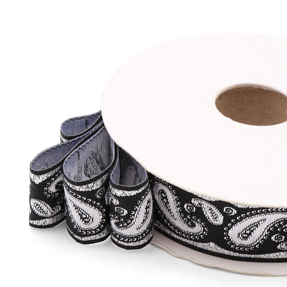 Лента (тесьма) жаккардовая 22.0 мм / 10±0.5 метров, Пейсли, 22807 черный/серебро