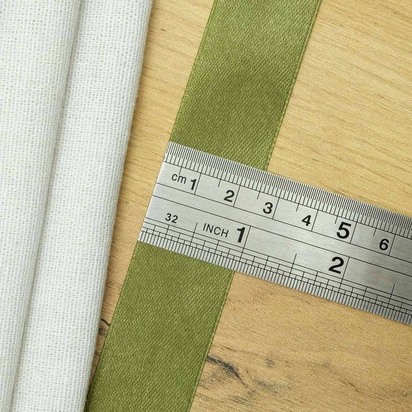 Лента атласная 1-сторонняя 25.0 мм / 22.86±1 метров, 108 хаки, Globus