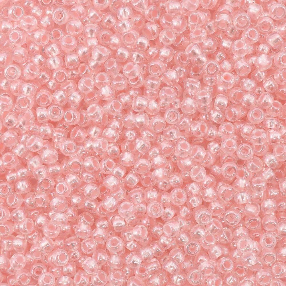 Бисер Preciosa прозрачный с перламутр. цвет.центром 10/0 (2.3 мм), круг.отв, 50 г, (382PP)