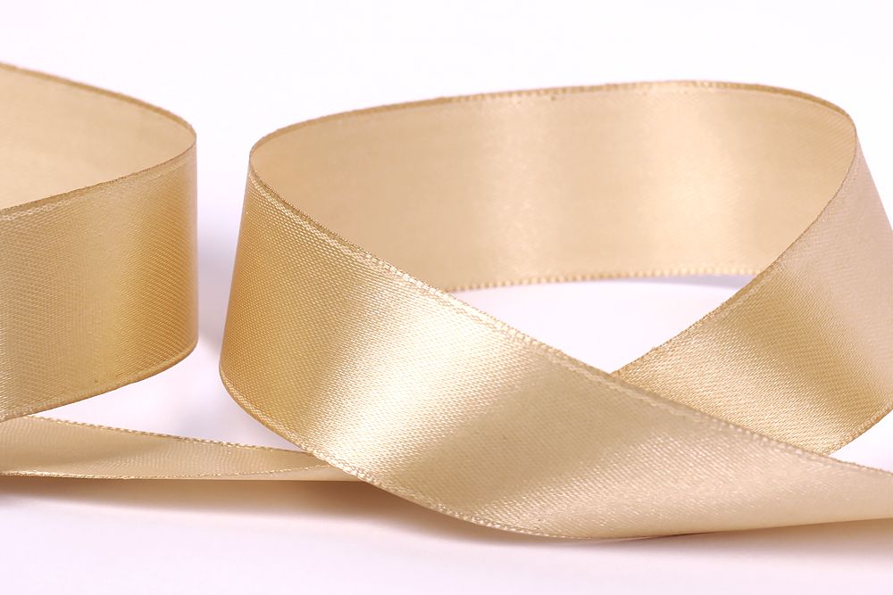 Лента атласная 1-сторонняя 25.0 мм / 33±2 метра, 006 св.персиковый, Gamma