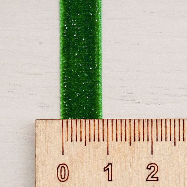 Лента бархатная (тесьма) с люрексом 10.0 мм / 32.9±2 метров, 60 зеленый