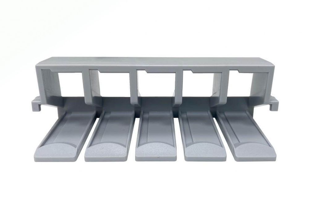 Шпуледержатель для ящика для больших шпуль Hook 4, 5, 7 series, 033 945 50 00, Bernina, 1 шт Шпуледержатель для ящика для больших шпуль Hook 4, 5, 7 series, 033 945 50 00, Bernina, 1 шт