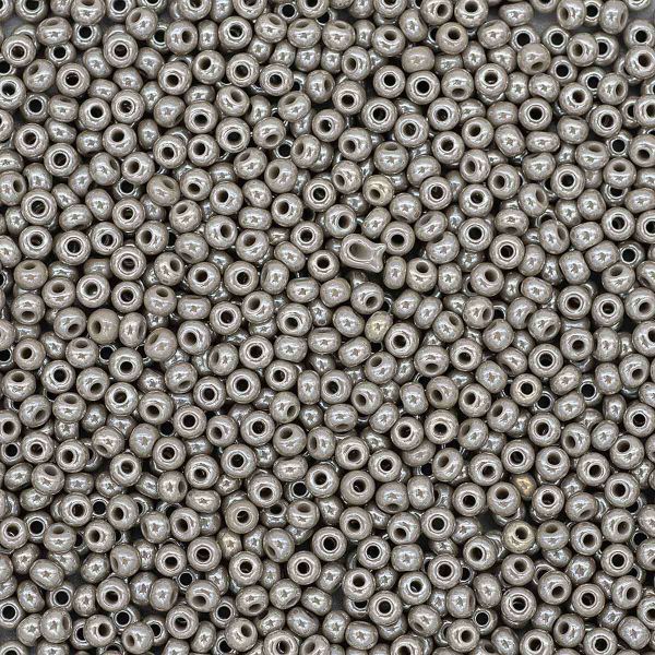 Бисер Preciosa 10/0 (2.3 мм), 100 г (5х20 г), непрозрачный с покрытием, цв. 48020