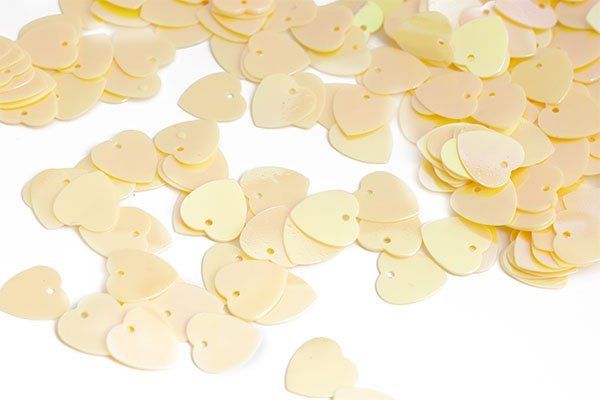 Пайетки плоские FLK297 10 мм цв. 020 св.желтый уп. 50г