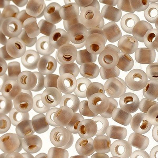 Бисер Preciosa 10/0 (2.3 мм), 50 г, CTCM цв. 38318/331-39001