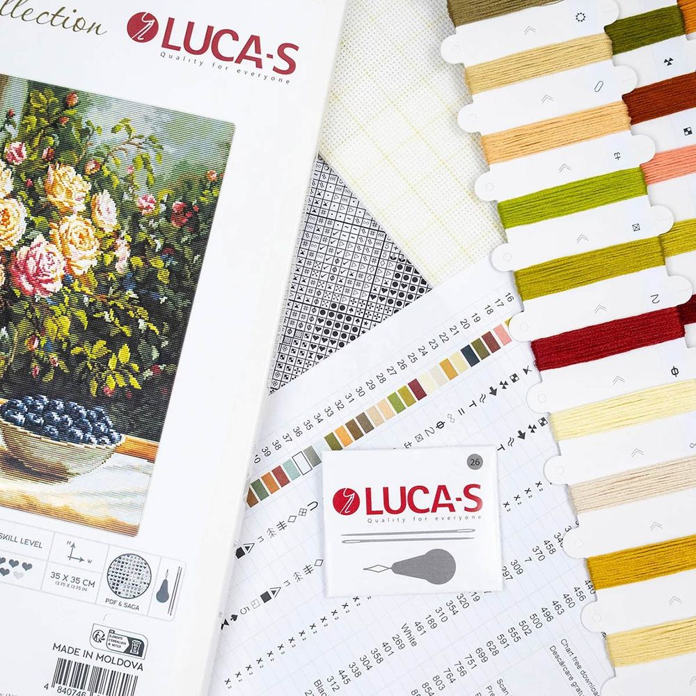 Набор для вышивания нитками Luca-S B719, Ваза с розами и черникой, 35х35см