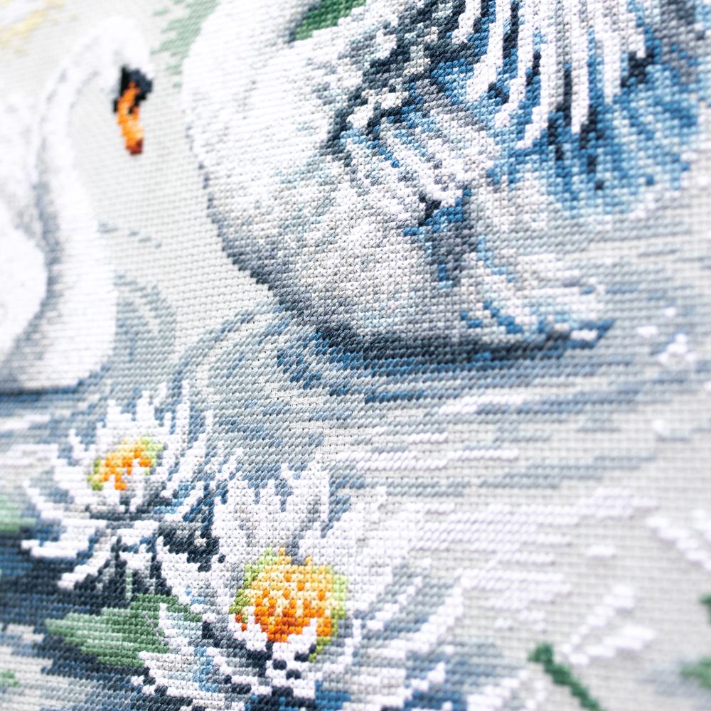 Набор для вышивания нитками Чудесная игла, Свадебный вальс 41х31 см