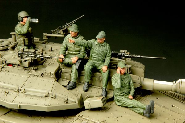 Модель сборная: танкисты, IDF Tank Crew 1/35, Meng HS-002