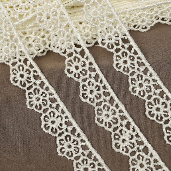 Кружево гипюр (плетёное) 15 мм цв.02 молочный, 9м, Kruzhevo
